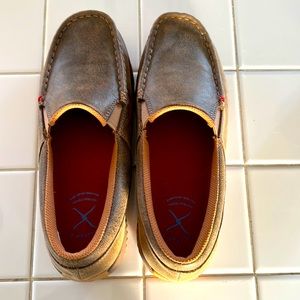 Brand new twisted X, perfect condition